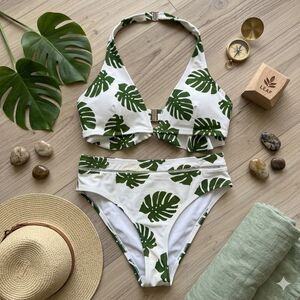 Cupshe Green Tropical Leaf Bikini Set Size Small Ruffle Two Piece Palm Print Swi